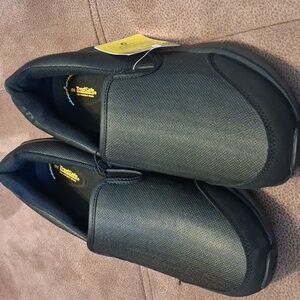 Tread Safe Women's Sara II Black Slip-On Shoes Size 9